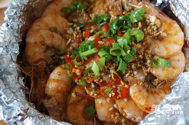 Grilled Shrimp with Garlic Vermicelli recipe