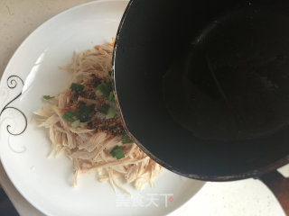 Stir-fried Chicken Shredded recipe