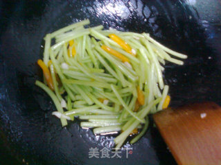 Stir-fried Sweet Potato Stems recipe