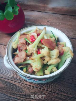 Stir-fried Pork with Organic Cauliflower recipe