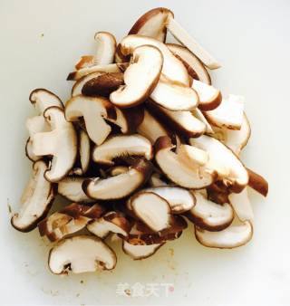 Stir-fried Shanghai Green with Mushrooms and Vegetables recipe