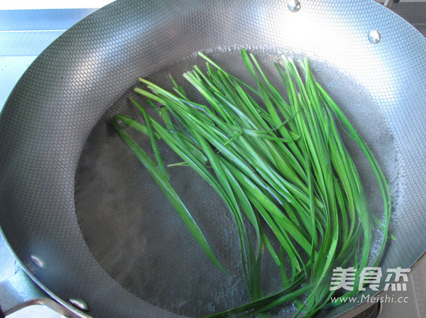 Herbed Leek Salmon recipe