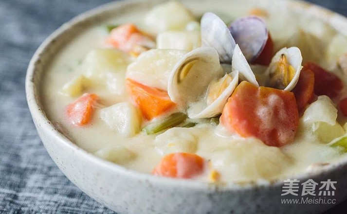 Clam and Potato Cream Soup recipe