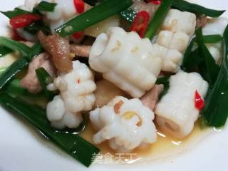 Stir Fried Squid Roll recipe