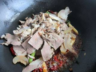 Dry Pot Beef Head Meat-xinjiang Taste recipe