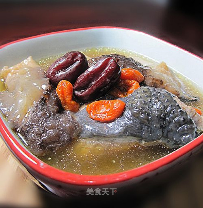 Nutritional Tonic ~~ Stewed Sea Cucumber and Bamboo Silk Chicken recipe