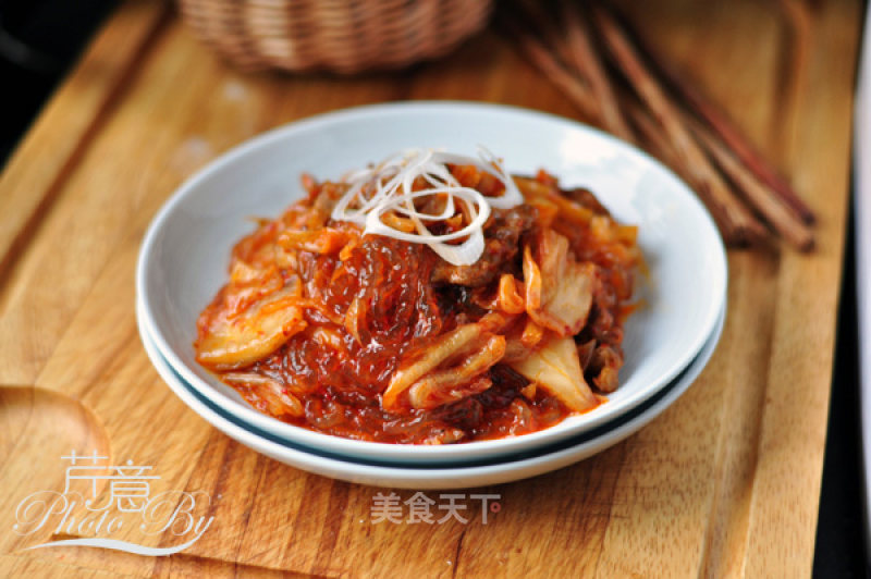 Fried Noodles with Spicy Cabbage recipe