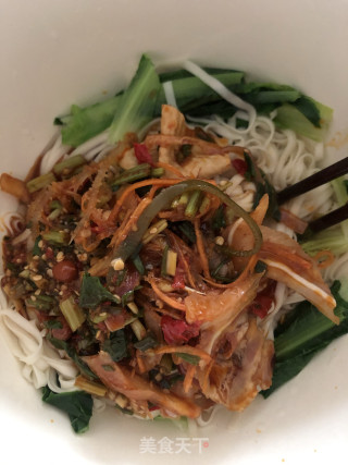 Spicy Pork Ear Noodles recipe