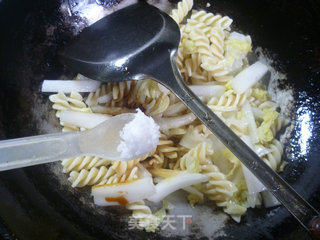 Stir-fried Cabbage Noodles recipe