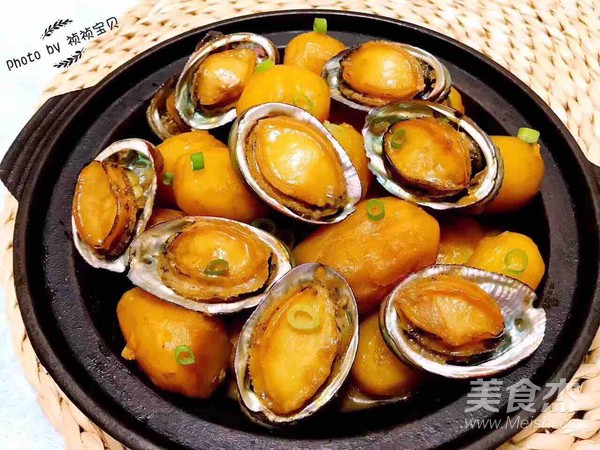 Abalone Stewed with Small Potatoes recipe