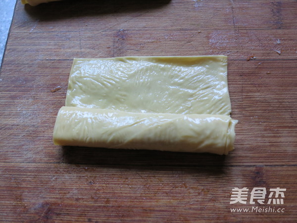 Tofu Skin Meat Rolls recipe