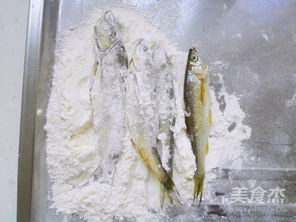 Fried Small Fish recipe