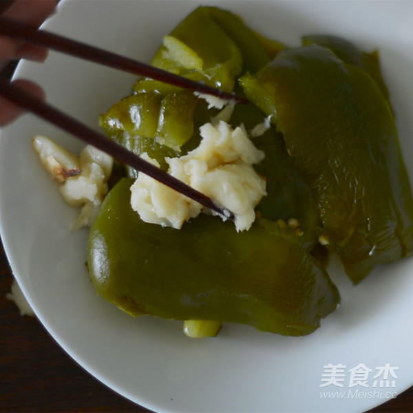 Roasted Green Pepper Cheese Pasta Sauce recipe