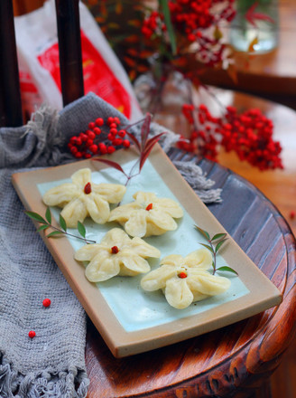 Plum Steamed Dumplings recipe