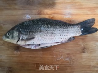 Winter Melon and Crucian Carp Soup recipe