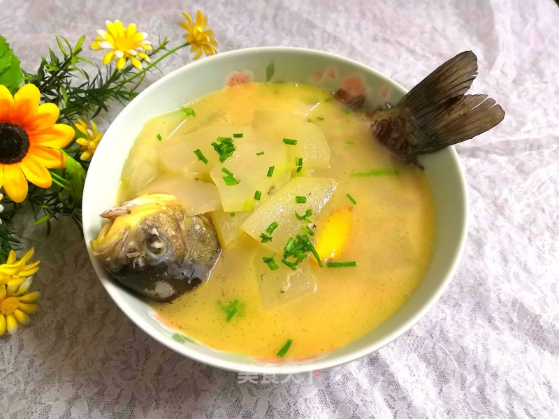 Winter Melon and Crucian Carp Soup recipe