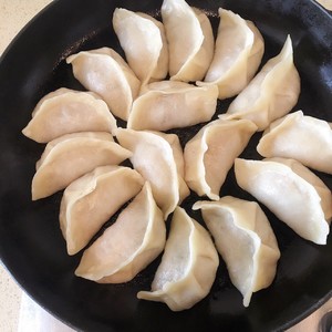 Fried Noodles and Vegetarian Dumplings recipe