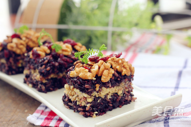 Chestnut Fragrant Black Rice Naked Oatmeal Cake recipe