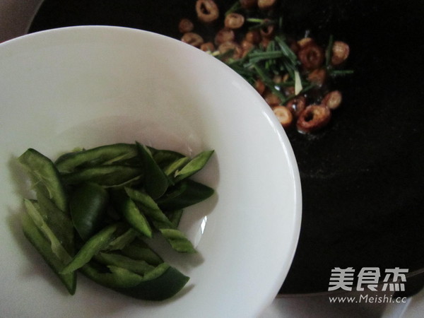 Stir-fried Braised Intestines recipe