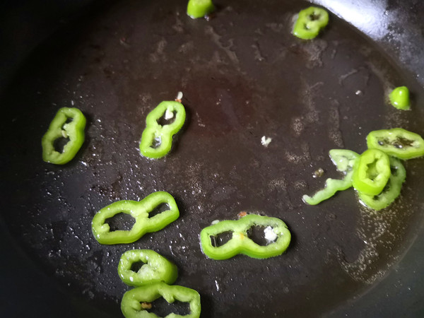 Vegetarian Fried Instant Noodles recipe