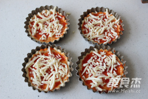 Sturgeon Mini Pizza recipe