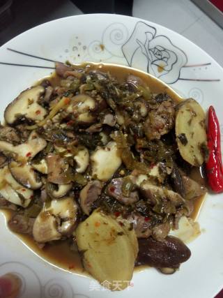 Chicken Gizzards with Pickled Vegetables recipe