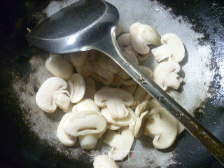 Shepherd's Purse Stir-fried Mushrooms recipe
