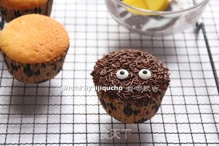 #trust of Beauty# Spider Cup Cake#东ridge Oven# recipe