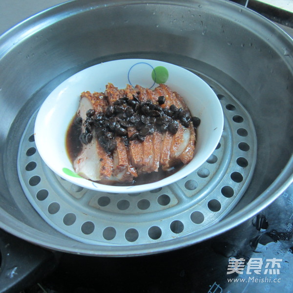 Steamed Dongpo Pork with Black Bean Sauce recipe