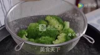 Christmas Tree Broccoli recipe