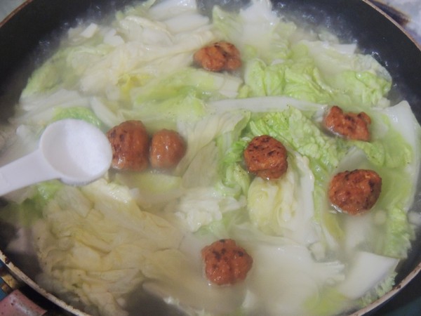 Cabbage Meatballs Vermicelli Soup recipe