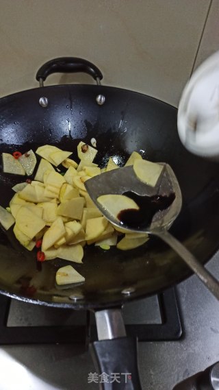 Braised Pork and Potato Chips recipe