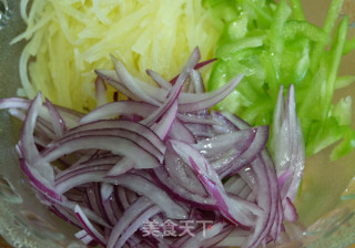 #trust之美#onion Mixed with Potato Shreds recipe