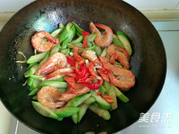 Loofah Shrimp recipe