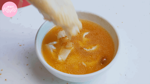 Golden Soup Flower Maw Phoenix Pot (fish Maw Chicken) recipe