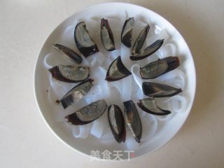 Coriander Preserved Egg Jelly recipe
