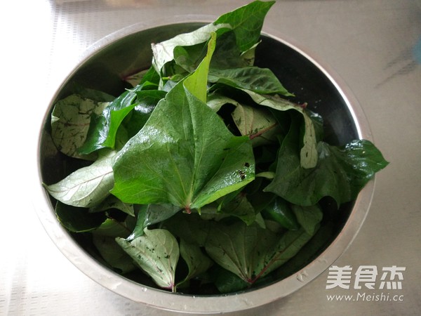 Steamed Sweet Potato Leaves recipe