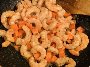 Low-fat Product: Cucumber Lily Shrimp recipe