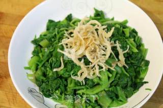 Dried Whitebait with Spinach recipe