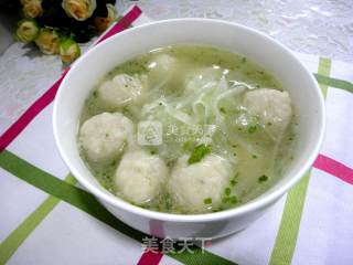 Cuttlefish Ball and Shredded Radish Soup recipe