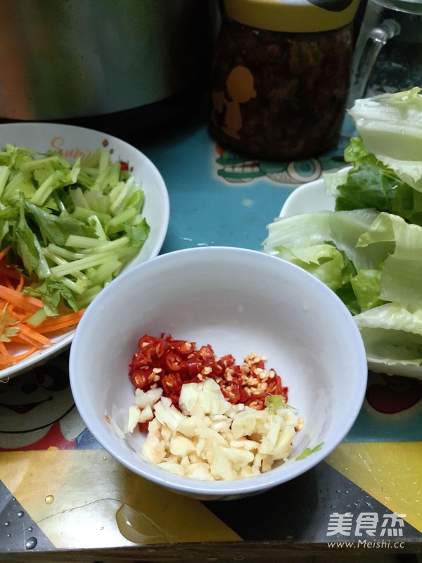 Golden Fried Noodles recipe