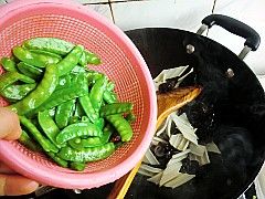 Fried Konjac with Snow Peas recipe