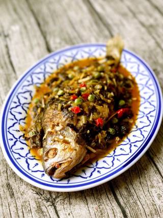 Grilled Yellow Croaker with Pickled Vegetables recipe