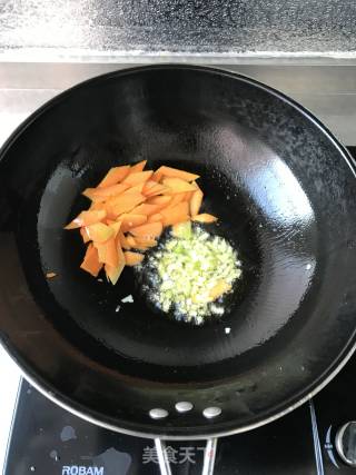 Vegetarian Fried Lettuce recipe