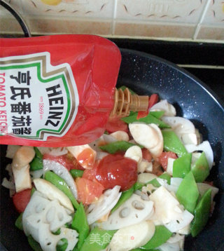 Stir-fried Seasonal Vegetables with Tomato Sauce recipe