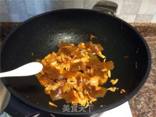 Spicy Cabbage Stir-fried Vetch recipe