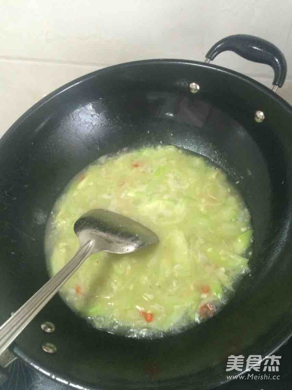 Refreshing Loofah Soup recipe