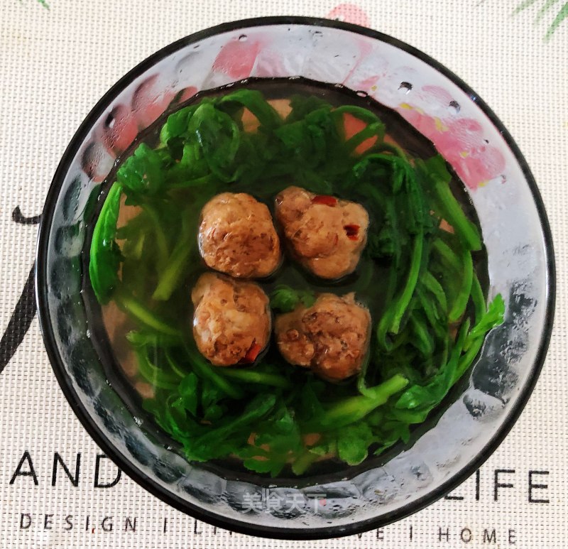 Chrysanthemum Beef Meatball Soup recipe