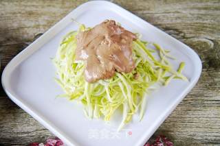 Stir-fried Squash with Sesame Sauce recipe