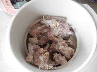 Winter Melon and Barley Bone Soup recipe